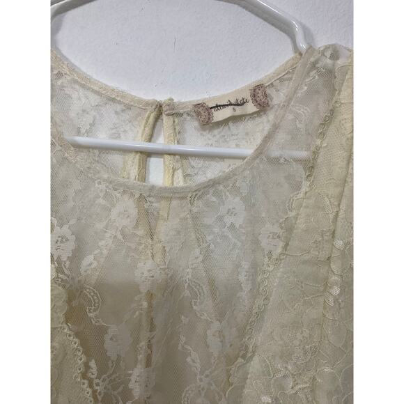 Altar’d State Lace Cream Midi Dress Size Small Boho Short Sleeve Lined Delicate - Picture 8 of 9